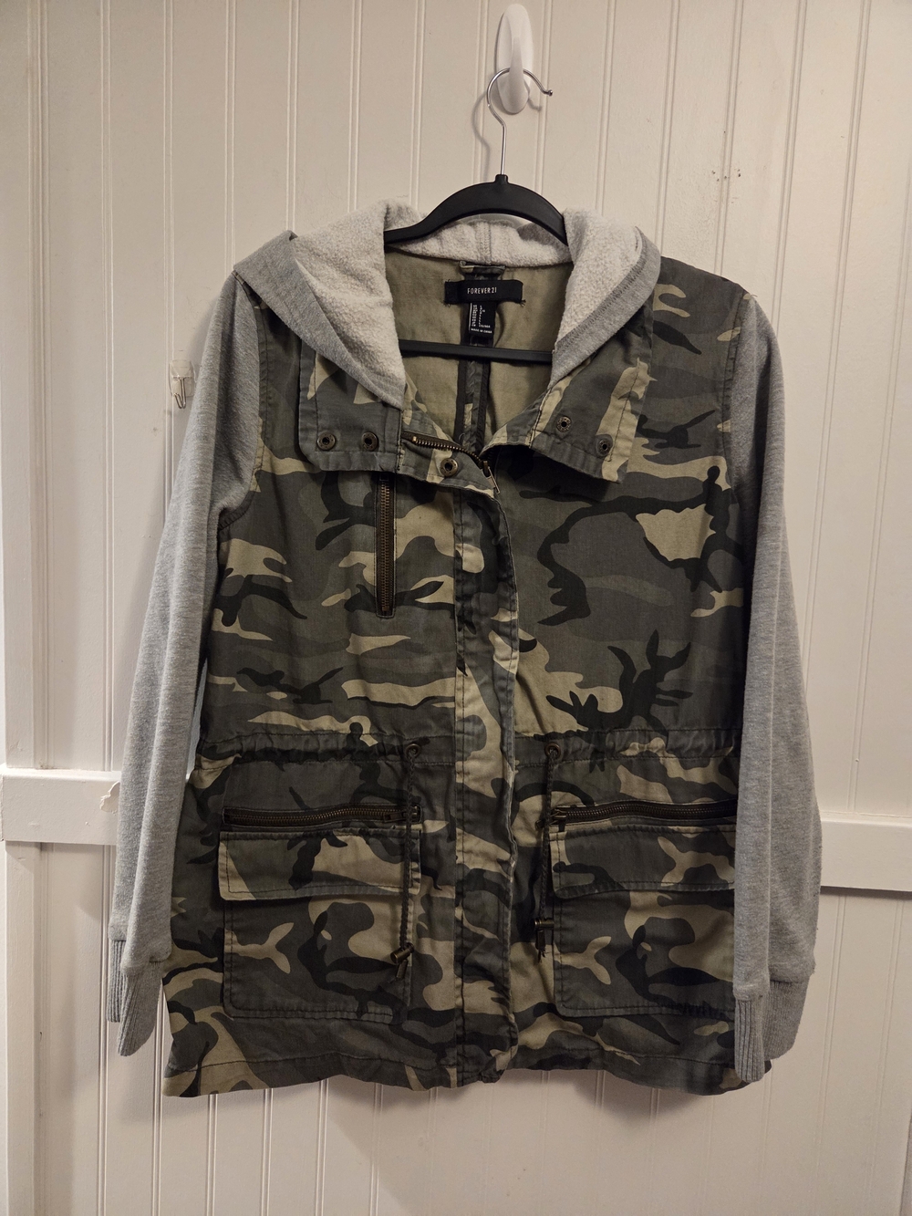 Forever 21 Green Camo Utility Jacket with Gray Hoodie Sleeves